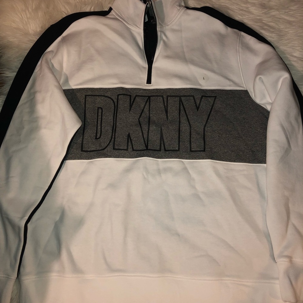 DKNY